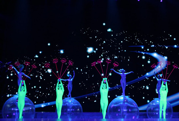 舞臺地板的安裝當(dāng)屬固定式安裝較為普遍