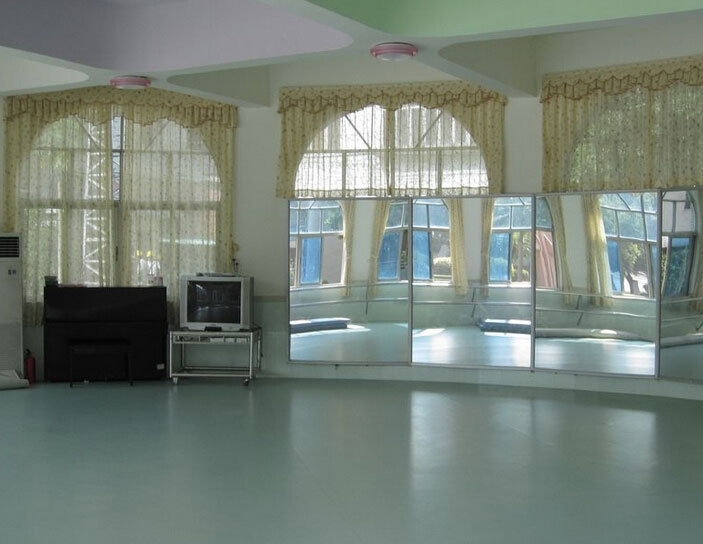 判斷舞臺(tái)地板價(jià)格主要因素