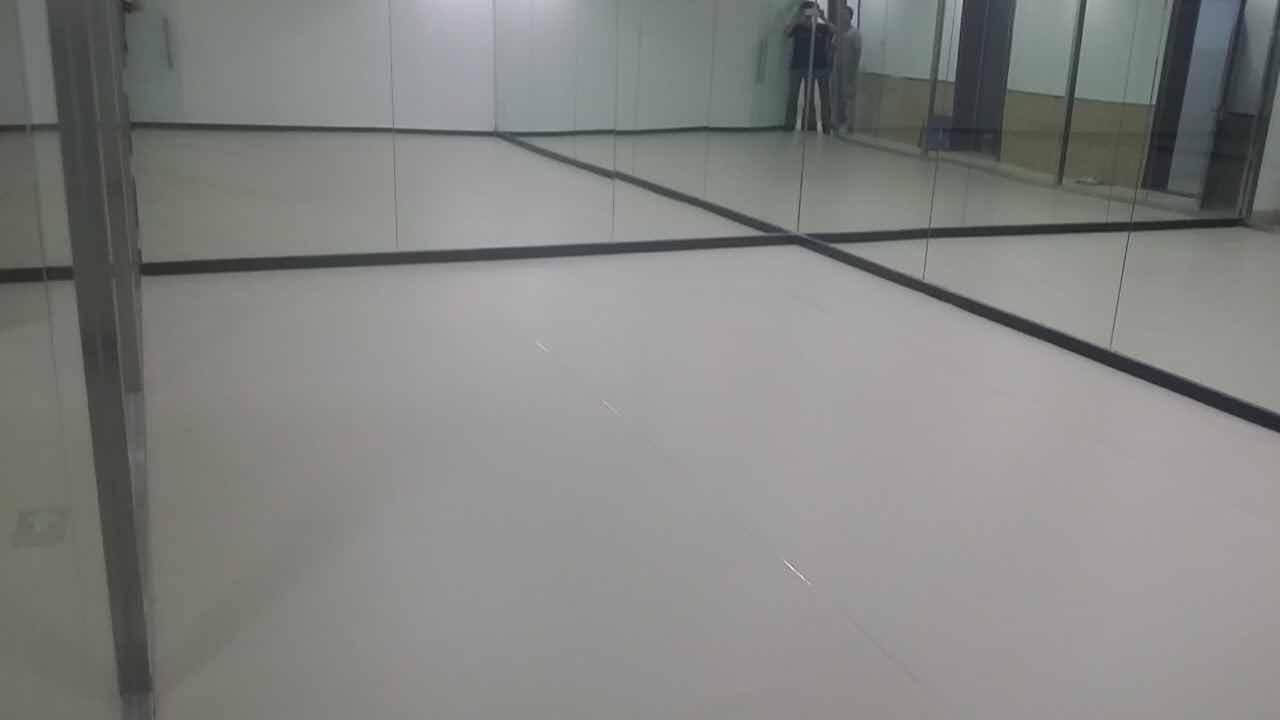 舞蹈地板的優(yōu)點(diǎn)及顏色區(qū)分