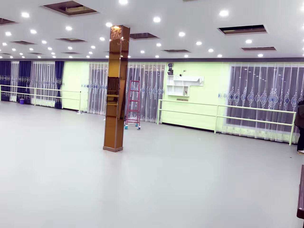 舞者牌舞臺地膠的優(yōu)勢有哪些？