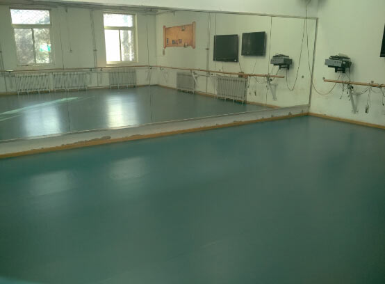 舞蹈教室地膠鋪設(shè)案例-北京航空航天大學(xué)