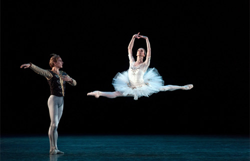 舞臺地板 舞臺地板