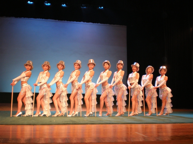 舞蹈地板，舞臺(tái)地板，舞蹈地膠 