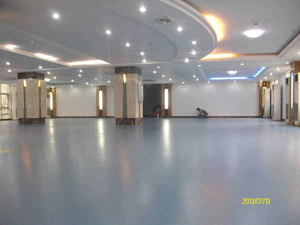 廣州中山大學(xué)pvc地膠鋪裝工程案例