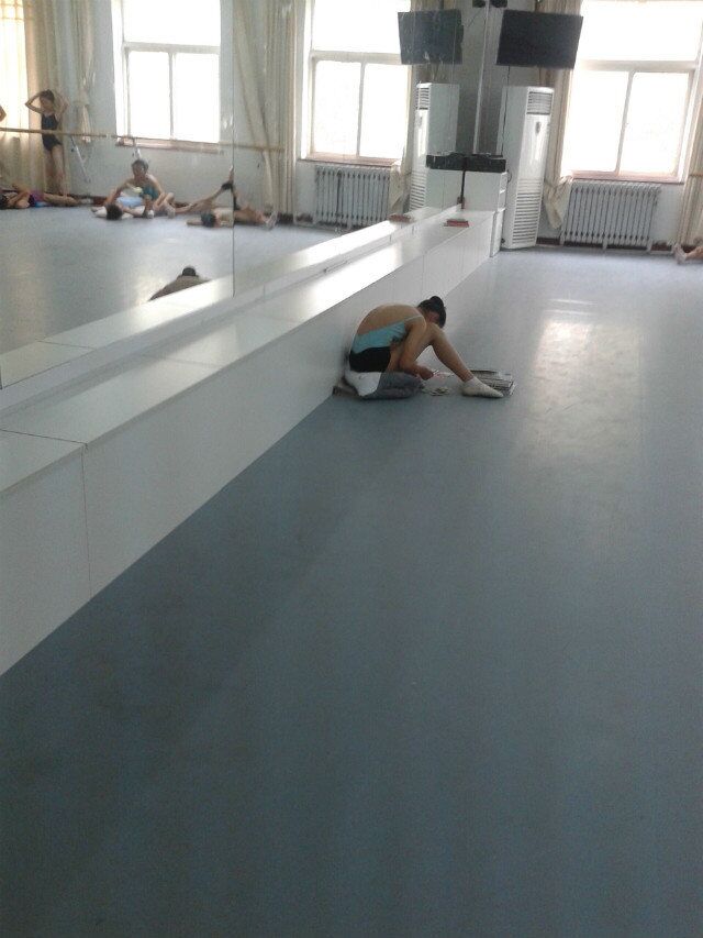 舞蹈地膠,舞蹈地板,舞蹈室地膠,舞蹈教室地膠 舞蹈地膠,舞蹈地板,舞蹈室地膠,舞蹈教室地膠