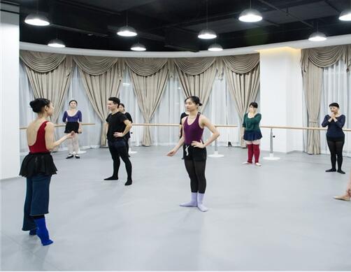 舞蹈地膠 舞蹈地膠