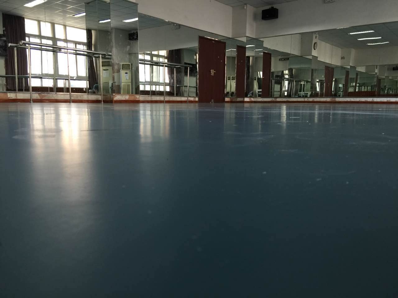 舞臺(tái)地膠,舞蹈室地膠,舞蹈地膠 舞臺(tái)地膠,舞蹈室地膠,舞蹈地膠