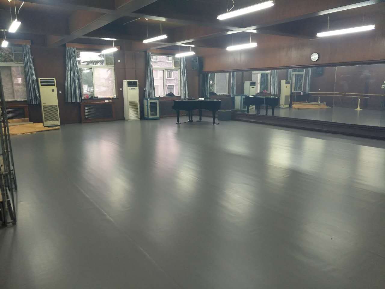 舞蹈地膠,舞蹈室地膠